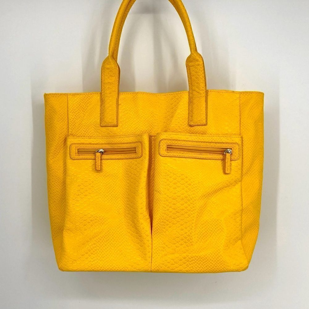 Neiman Marcus Yellow Leather Hand/Shoulder Bag - Picture 5 of 10